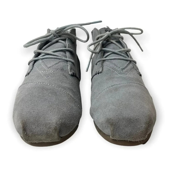 Bobs by Sketchers Grey Suede Lace Up Ankle Bootie - Picture 6 of 10
